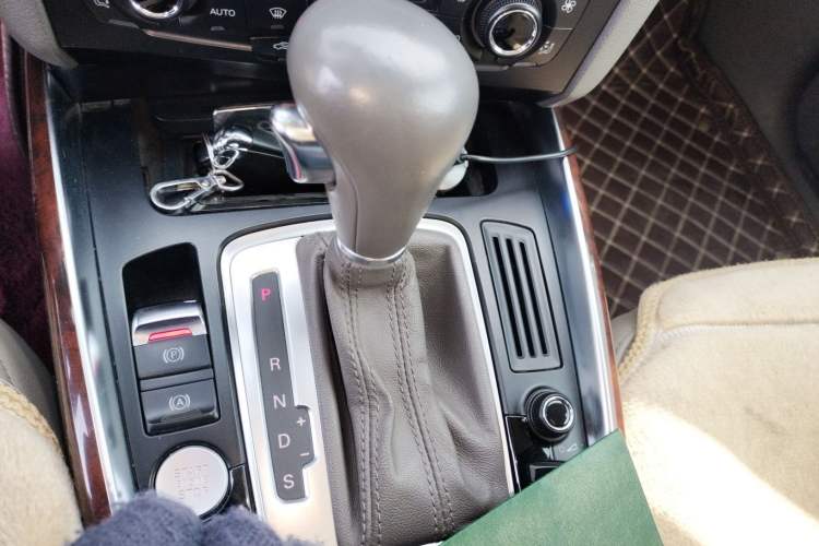 Used Audi Q5 2011 2.0TFSI Comfort Version