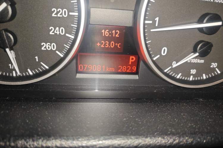 Used BMW X1 2010 sDrive18i Luxury Model