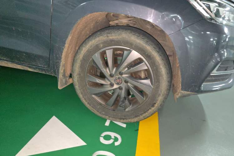 Used BYD Song 2019 1.5TI Automatic Smart Connect Luxe Version