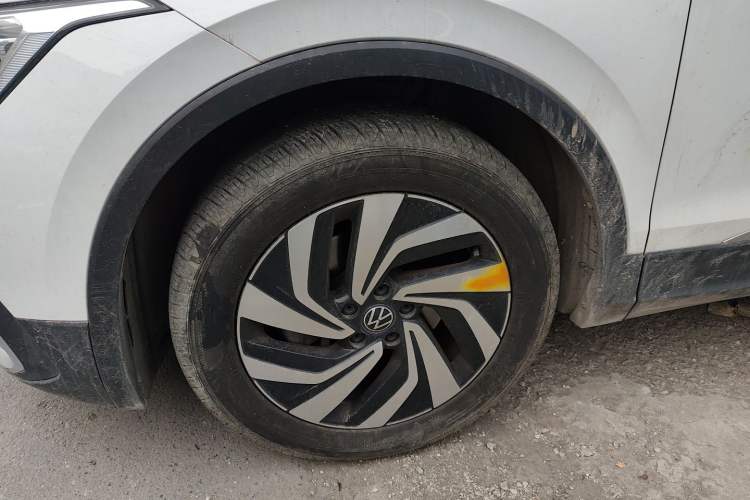 Used Volkswagen Tiguan L 2024 300TSI Automatic Two-Wheel Drive Smart Edition