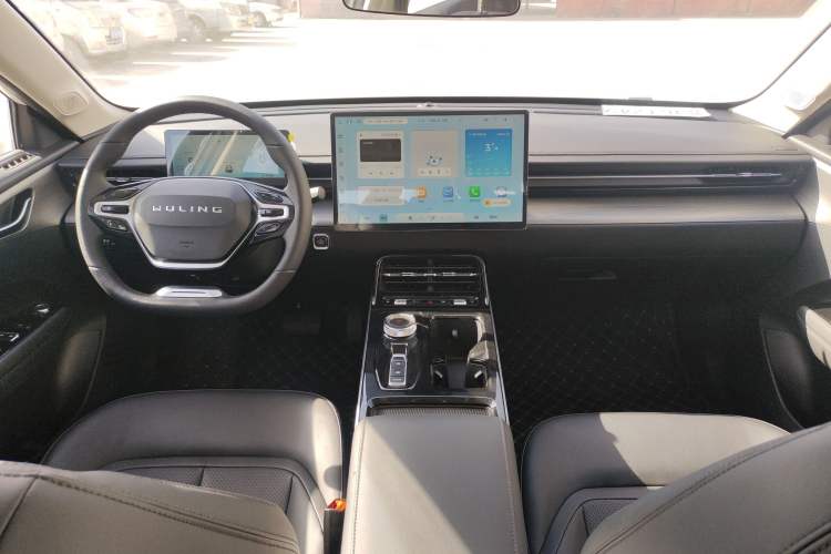 Used Wuling Xingguang 2024 Co-Creation Edition 510 Advanced Model