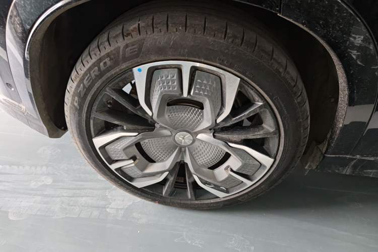 Used Hongqi Tiangong 08 2025 680 Ultra Four-Wheel-Drive Version Exterior 5