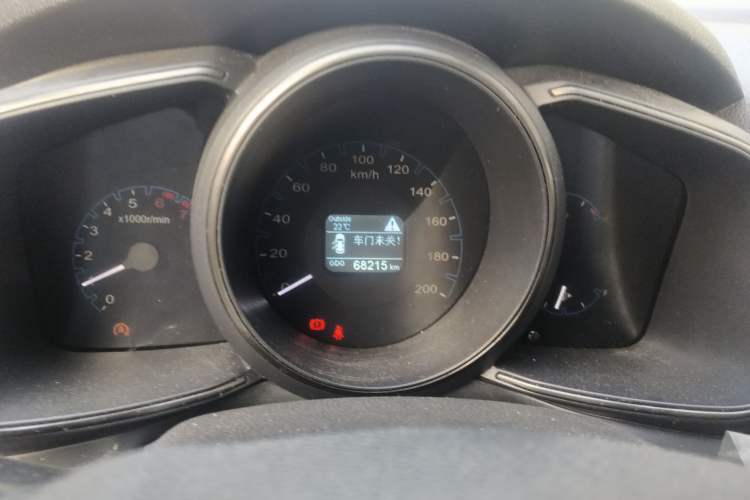 Used CHANGAN OSHAN CX70 2017 CX70T 1.5T Manual Zunqing Edition