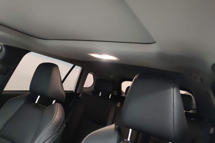 Used Toyota FRONTLANDER 2023 2.0L CVT Luxury Edition
