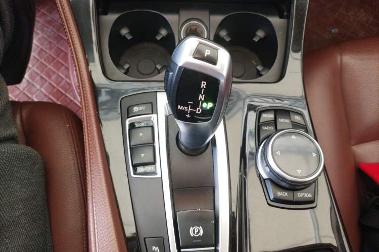 Used BMW 5 Series 2014 525Li Leading Model Gear Lever