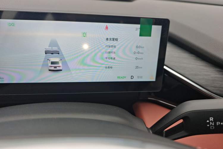 Used Geely Galaxy L6 2025 EM-i 140km Explorer+ Edition Odometer Close Up