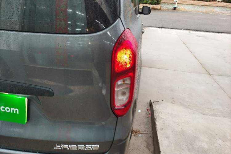 Used Wuling Hongguang New Energy 2024 All-Electric Model 300KM Practical Version
