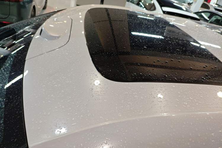 Used Zeekr 009 2024 Six-Seat Executive Version 4WD 108 kWh
