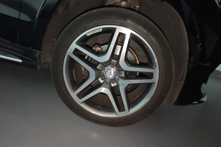 Used Mercedes-Benz GLS 2017 GLS 400 4MATIC Luxury Model