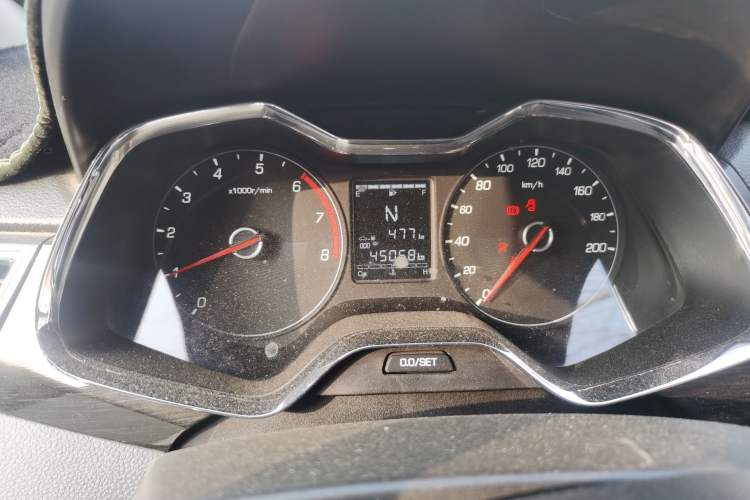 Used Baojun 310 2017 1.5L Automatic Luxury Model Instrument Cluster
