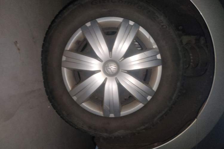 Used Volkswagen Jetta 2015 Value Edition 1.6L Manual Fashionable Style
