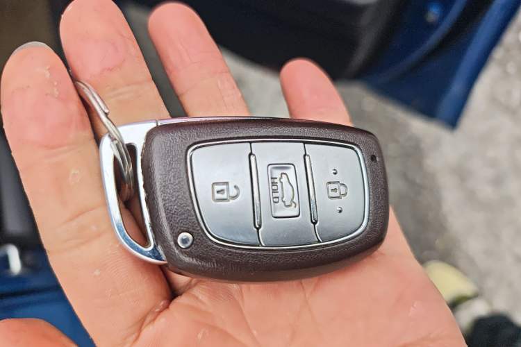 Used Hyundai Elantra (6th Generation / Lingdong) 2016 1.6L Automatic ZhiXuan – Elite Version
