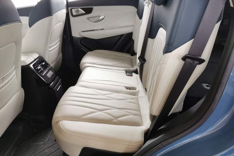 Used JETOUR Shanhai L7 2024 1.5T 120km ULTRA 7-Seater