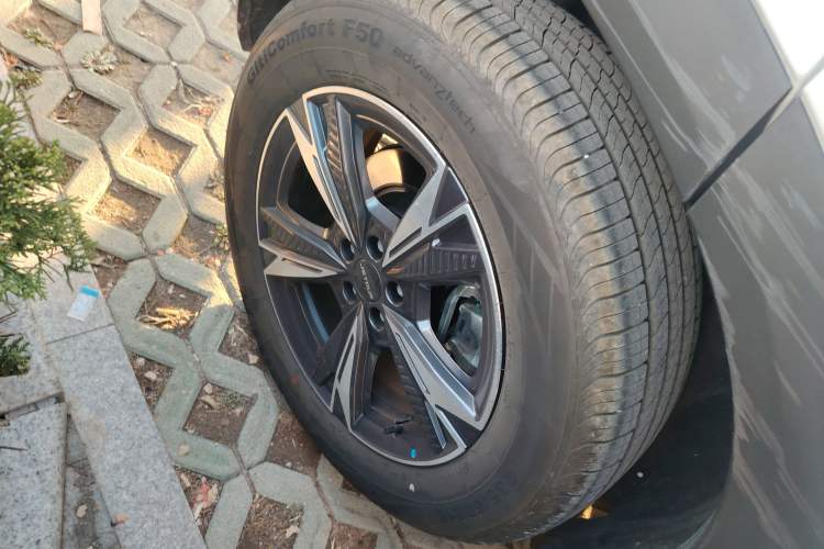 Used JETOUR Dashing 2024 1.5T DCT Starlight Shine Pro Edition
