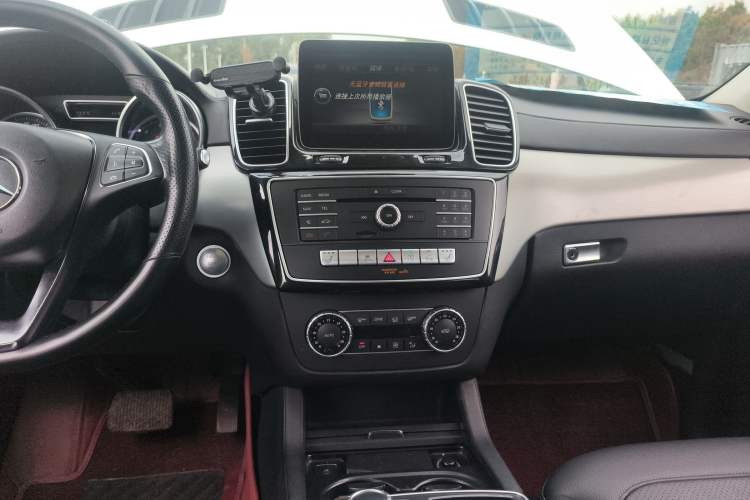 Used Mercedes-Benz GLE Coupe 2015 GLE 320 4MATIC Coupe SUV