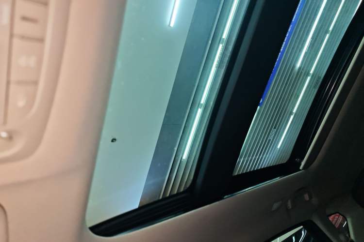 Used Nissan Murano 2021 2.5L XL Two-Wheel Drive Smart Connect Luxury Edition