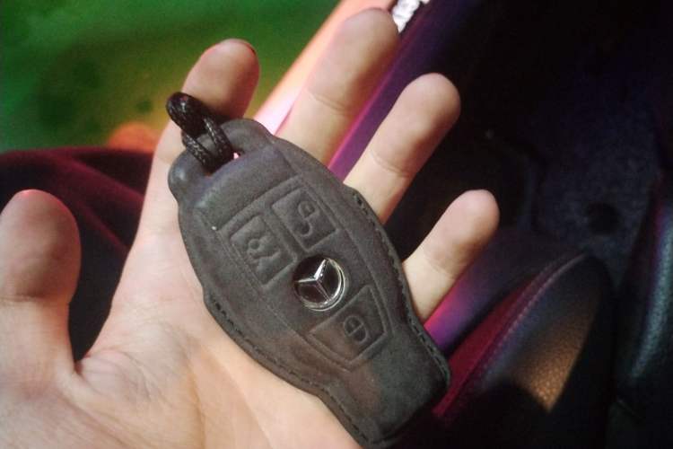 Used Mercedes-Benz C-Class 2016 C 200 L Sport Edition Vehicle Key