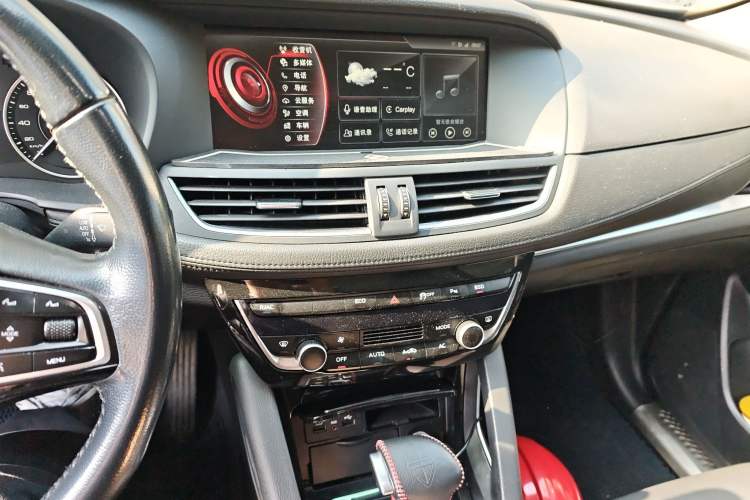 Used BORGWARD BX7 2016 28T Two-Wheel Drive Luxury Version 6 Seats