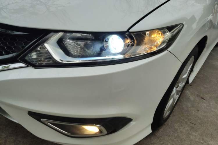 Used Honda Jade 2016 1.8L Automatic Comfort Elite Version 5 Seats
