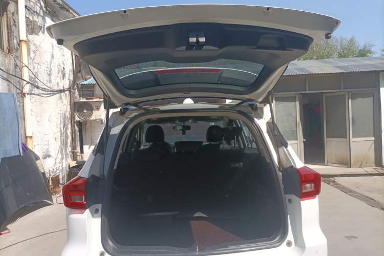 Used Haval M6 2017 1.5T Manual Two-Wheel Drive Elite Model