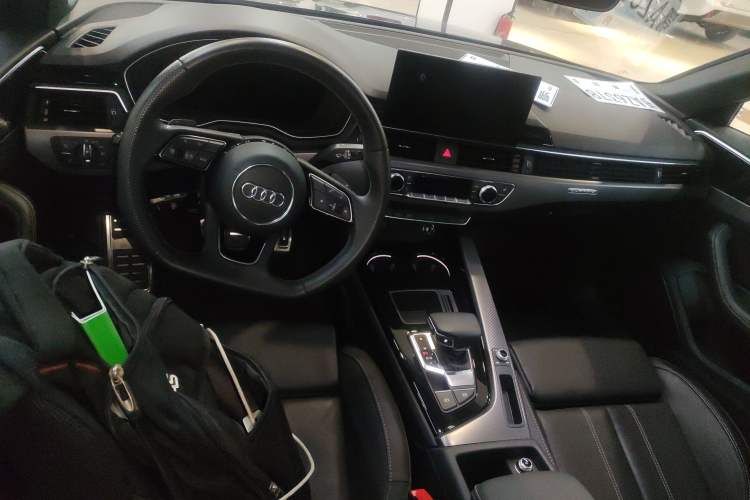 Used Audi A4L 2024 40 TFSI quattro RS Performance Package