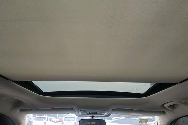 Used Geely Auto Emgrand X7 Sport 2020 1.8TD DCT Two-Wheel Drive Smart Connect 4G-Enabled Version