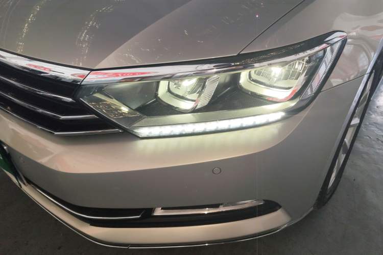 Used Volkswagen Magotan 2019 330TSI DSG Leading Model China VI Standard
