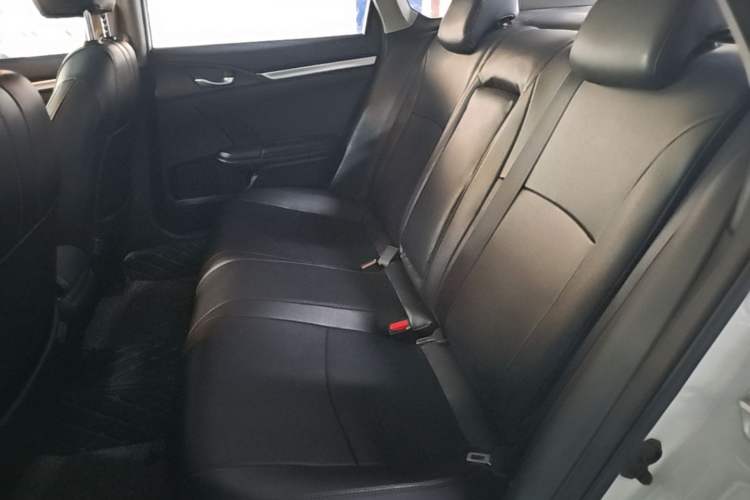 Used Honda Civic 2016 220TURBO CVT Luxury Edition