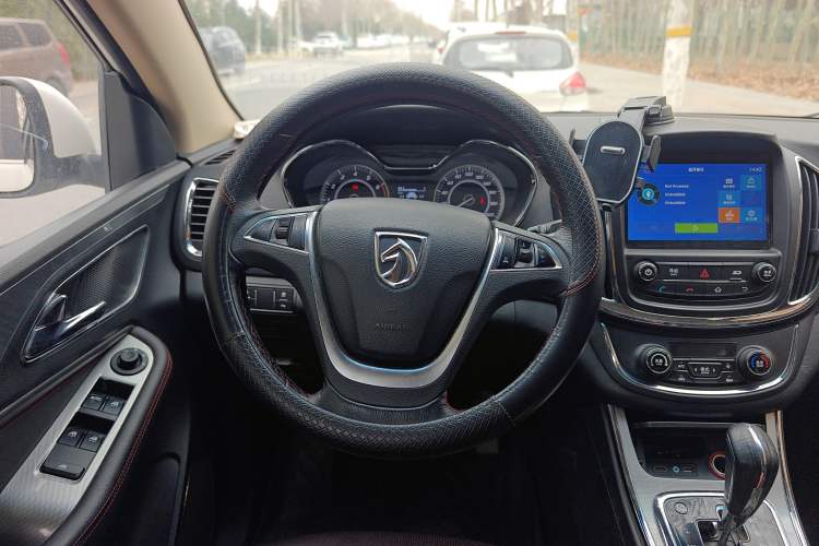 Used Baojun 560 2016 1.8L iAMT Luxury Model
