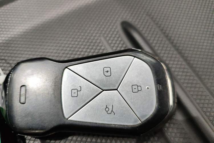 Used XPeng G6 2023 580 Long-Range Pro
