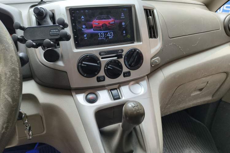 Used Nissan NV200 2014 1.6L Manual Luxury Model China V Standard Audio And AC Panel