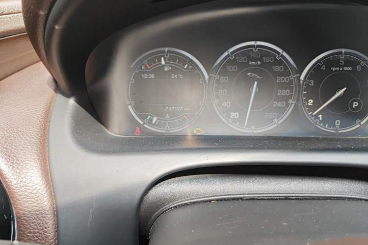 Used Jaguar XJ 2014 XJL 2.0T Two-Wheel-Drive Elegant Business Edition
