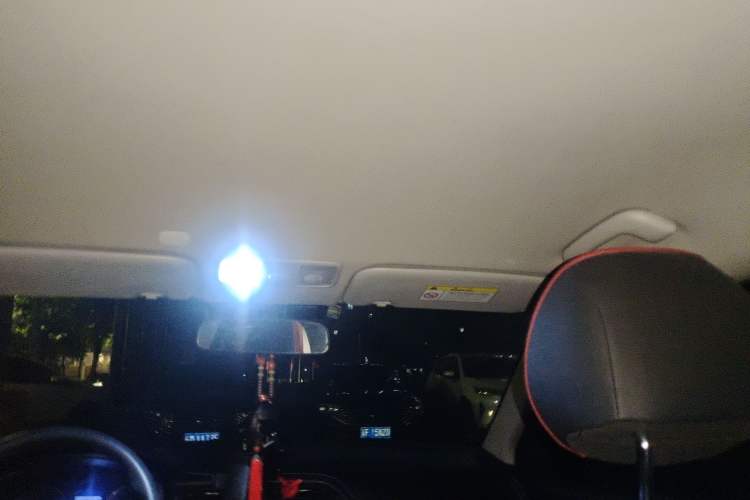 Used Kia KX Cross 2017 1.4L AT GLS