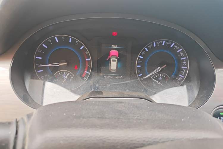 Used Haval H2 2018 Chuanxiang Edition Red Badge 1.5T Dual-Clutch Two-Wheel Drive Fashionable Model