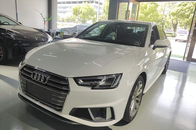 Used Audi A4L 2019 40 TFSI Fashion Version China V Guazi used car, China used car export, Used car for sale, Used  cars, Cheapest cars for sale