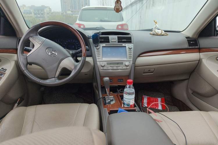 Used Toyota Camry 2013 200G Classic Luxury Edition
