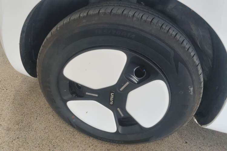 Used CHANGAN NEVO Lumin 2025 205 km Xiangqin Version Exterior 4