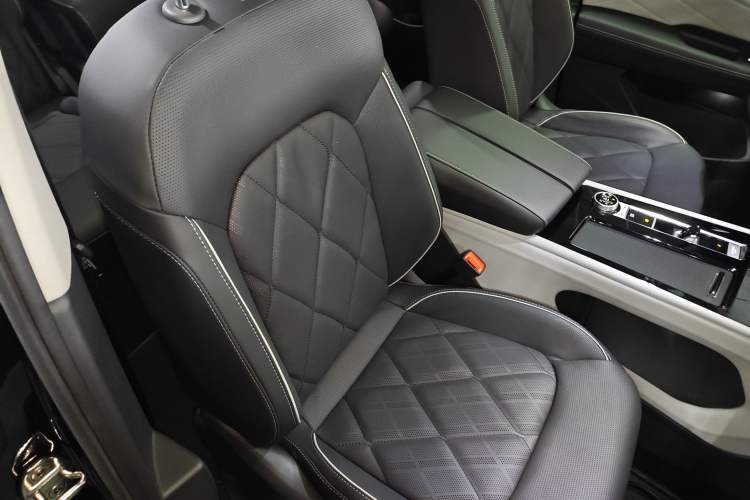 Used Volkswagen Teramont 2023 530 V6 All-Wheel Drive Prestige Flagship Edition
