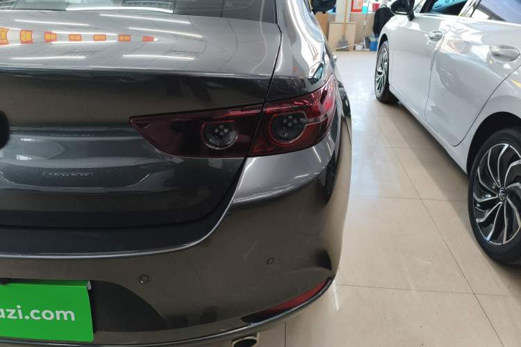 Used Mazda Mazda 3 Axela 2021 2.0L Automatic Zhiqing Edition
