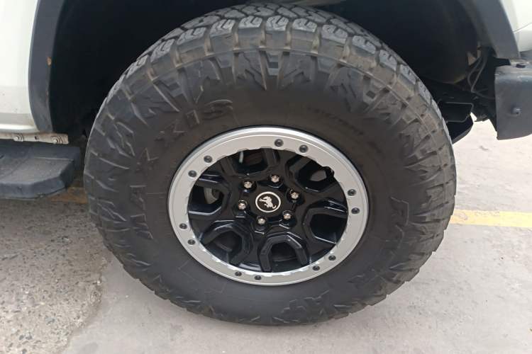 Used Ford Bronco 2024 2.3T Ink Diamond Big-Tire Off-Road Version

