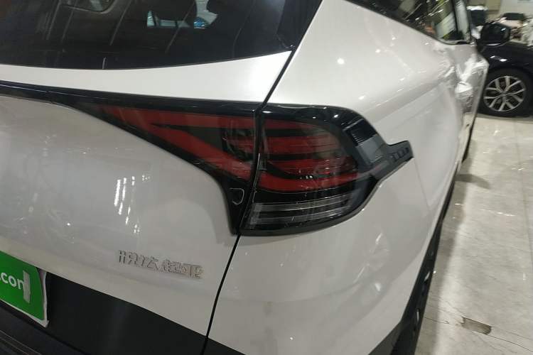 Used Kia Sportage (Chinese Domestic Model) 2025 1.5T Two-Wheel Drive Prestige Smart Enjoyment Version
