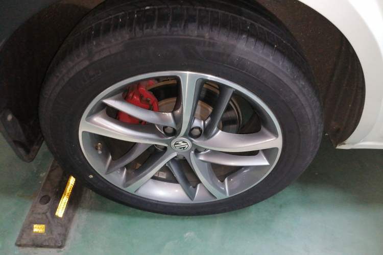 Used MG HS 2019 30T Automatic 2WD Trophy Supreme Edition China VI Standard