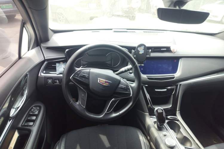 Used Cadillac XT5 2020 Revised Version 28T Luxury Edition Steering Wheel