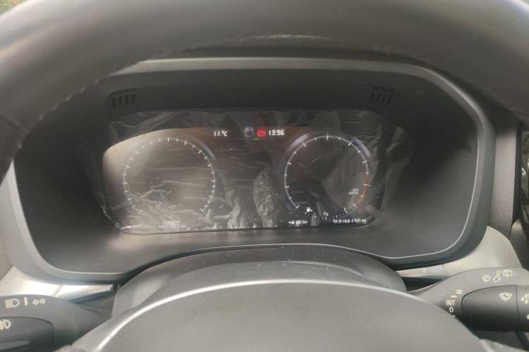 Used Volvo XC60 2019 T5 4x4 Smart Edition China V Standard
