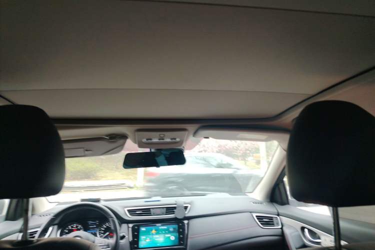 Used Nissan Qashqai 2019 2.0L CVT Luxury Edition Headliner