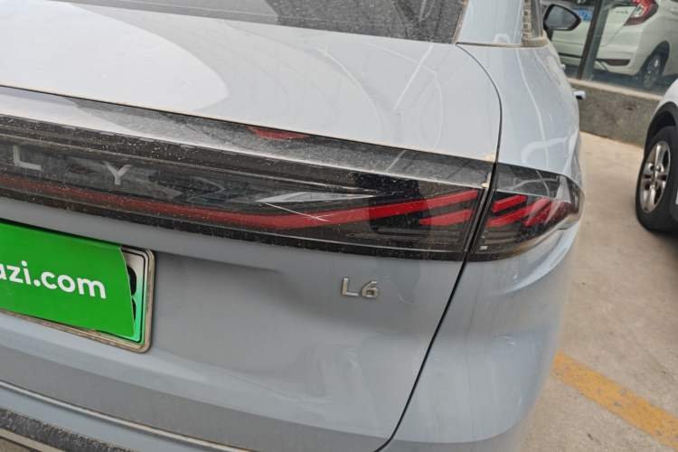 Used Geely Galaxy L6 2023 125km MAX