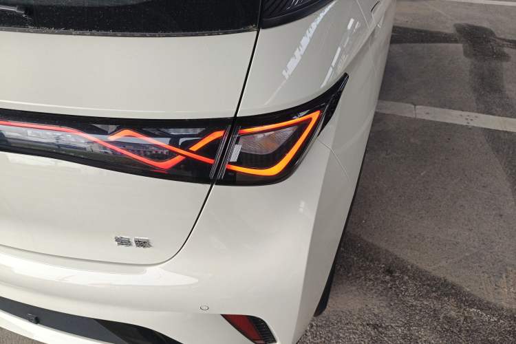 Used BYD Dolphin 2025 420km Free Edition
