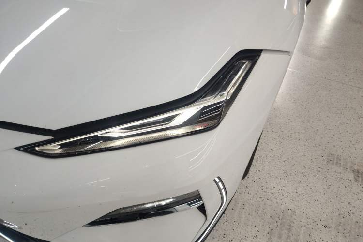 Used Geely Galaxy E8 2025 700 km Long-Range Intelligent Driving Version
