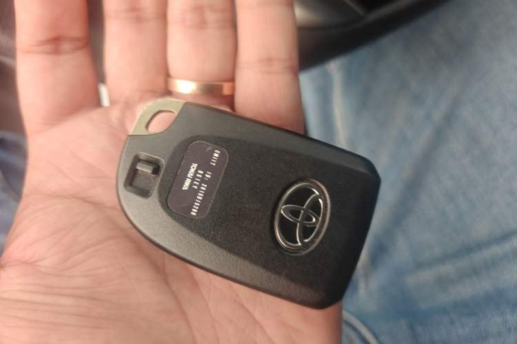 Used Toyota YARiS L Zhi Xuan 2022 X-Trail 1.5L CVT Luxury PLUS Edition