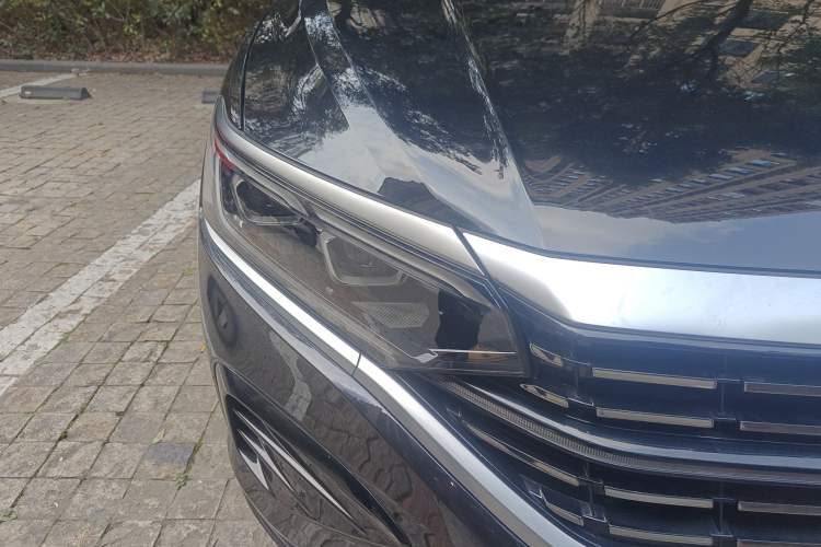 Used Volkswagen Passat 2023 330TSI Prestige Edition Right Front Headlight